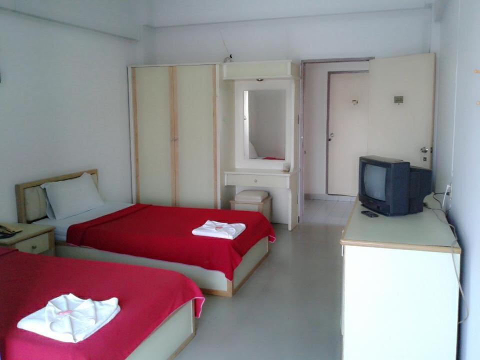 M In Korat Service Apartment Nakhonratchasima Dış mekan fotoğraf