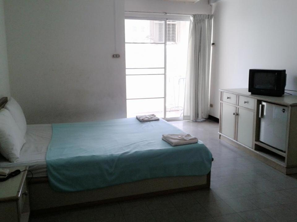 M In Korat Service Apartment Nakhonratchasima Dış mekan fotoğraf